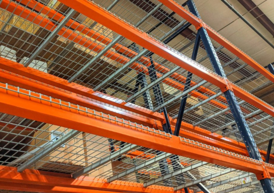 Pallet Racking Warehouse Storage 1 Bay with Wire Mesh Caging Level